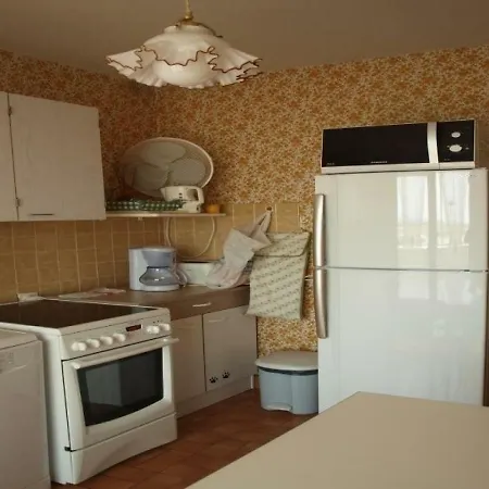 House Gruissan - 7 Pers, 50 M2, 5/3 木屋 *
